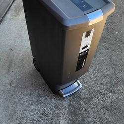 Simple Human 40L Step Open Trash / Recycling Can
