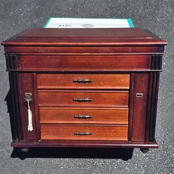 Antique Jewelry Box With Skeleton Key