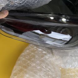 Fits 2015-2018 Ford Focus  VLAND Sequential LED Projector Headlights Black Front Lamps