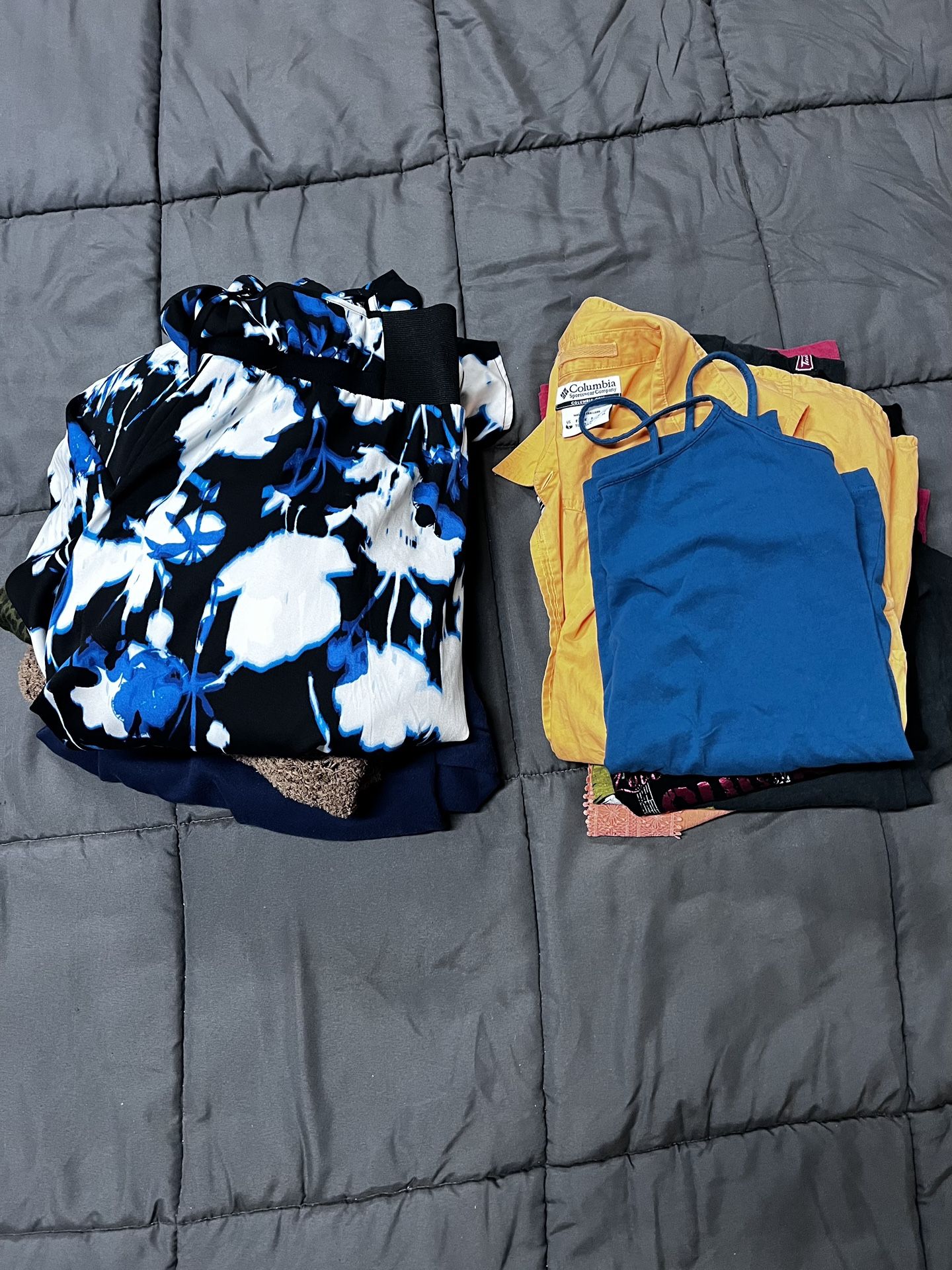 Women Clothes Bundle #4 Size Large/XL