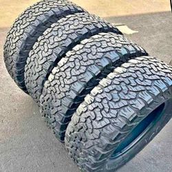 275 70 18 Bfgoodrich ko2 Tires Con 80% de Vida Las 4