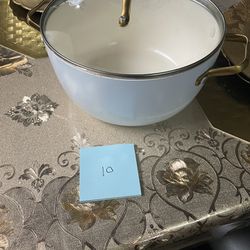 Large Pot W/lid