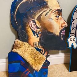 1 Of 1 Nipsey Hussle Sculpture ( Painted On Wood) 