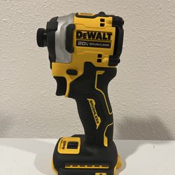 Dewalt hammer/drill -impact drill ( tool only )