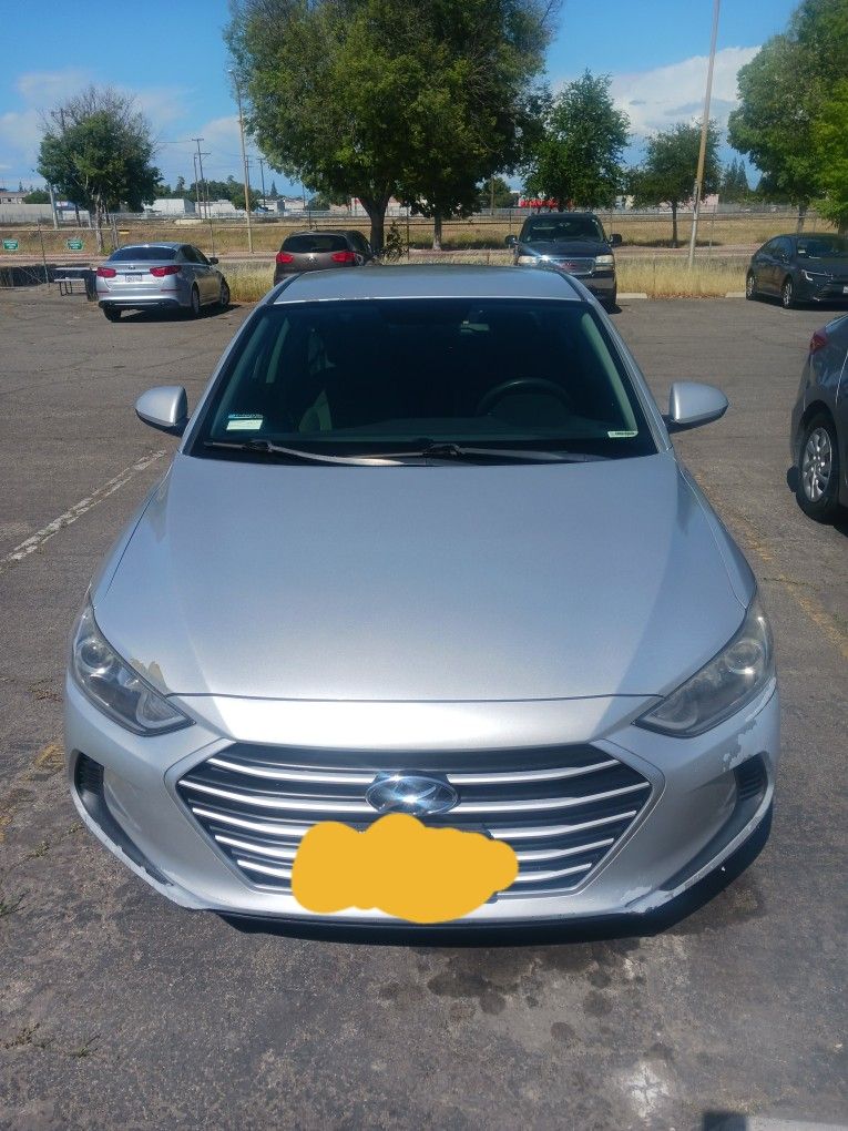 2017 Hyundai Elantra