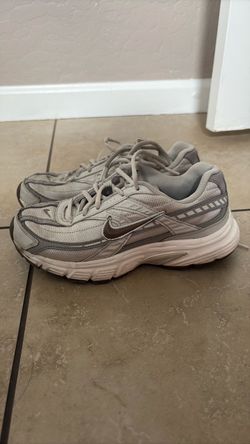 Nike initiator shoes