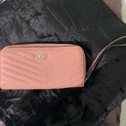 Gbyguess Wristlet Wallet. 