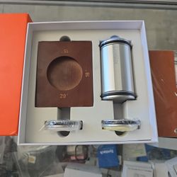 DoWox- Rolling Knife Sharpener, With Leather Strop 