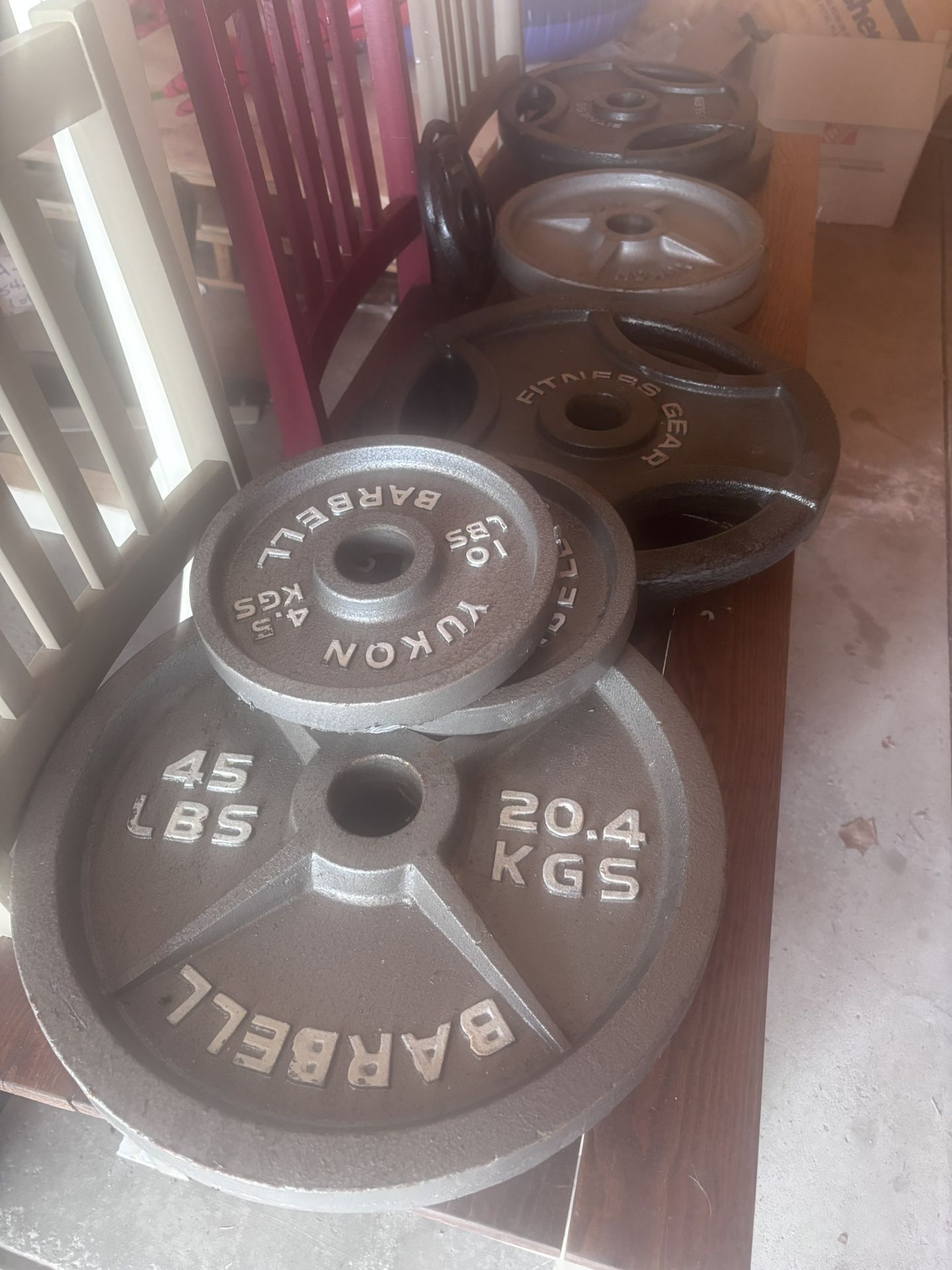 Yukon Weightlifting Plates