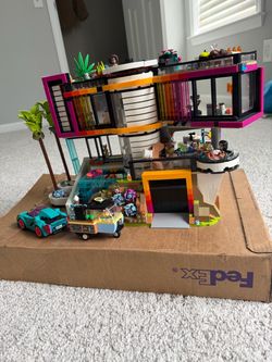 LEGO Friends Andrea's Modern Mansion Doll House