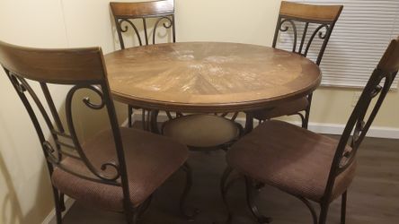 Table and 4 chairs