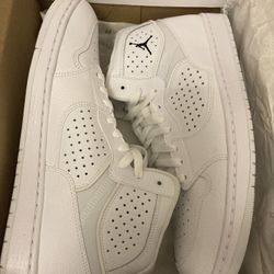 Jordan Access Size 11