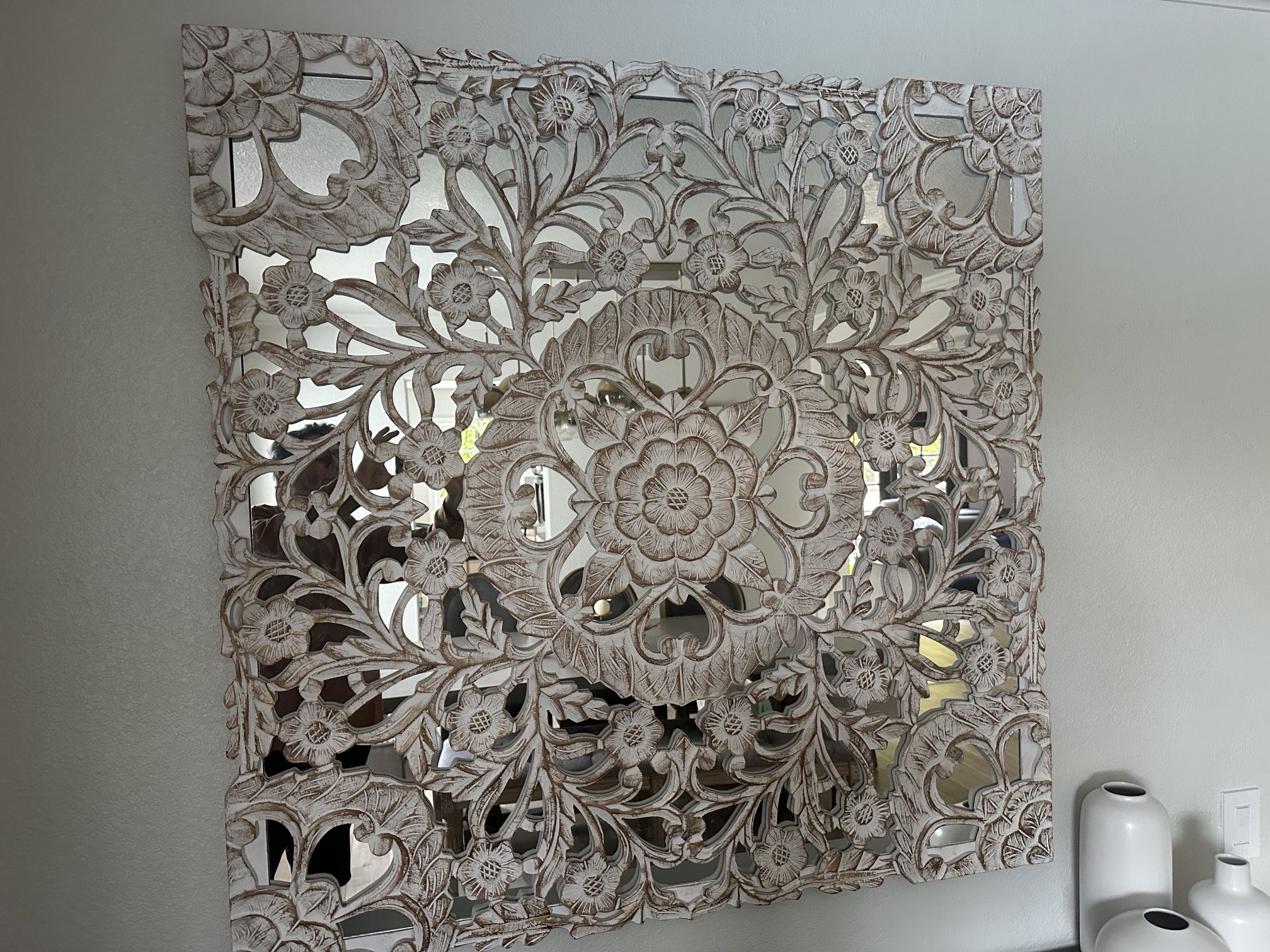 Decorative mirror