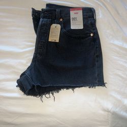 New High Waisted 501 Levi Jean Shorts 