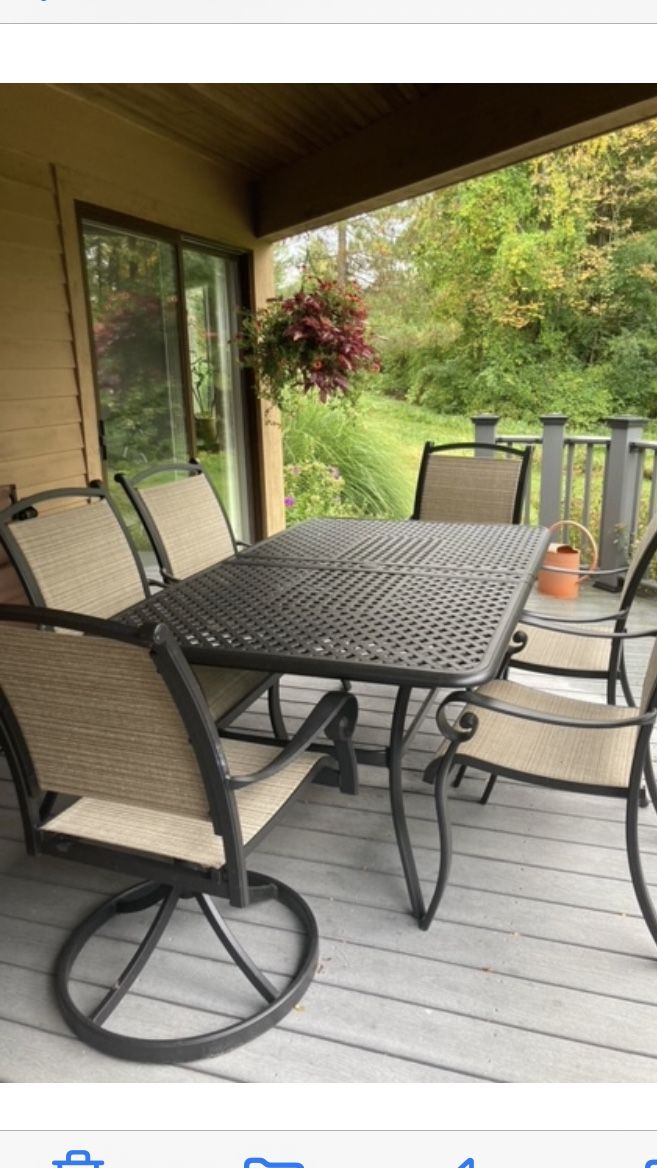 Patio Dining Set