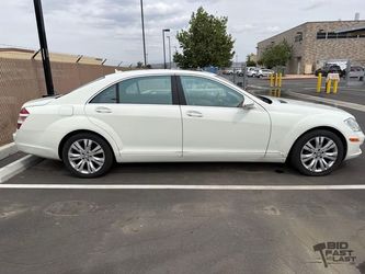 #90 • 2009 Mercedes S550