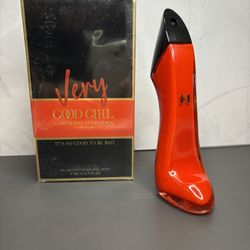 Carolina Herrera Very Good Girl Perfume 