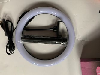 Ring fill light brand new