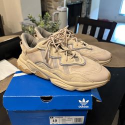 Adidas Ozweegos Size 10