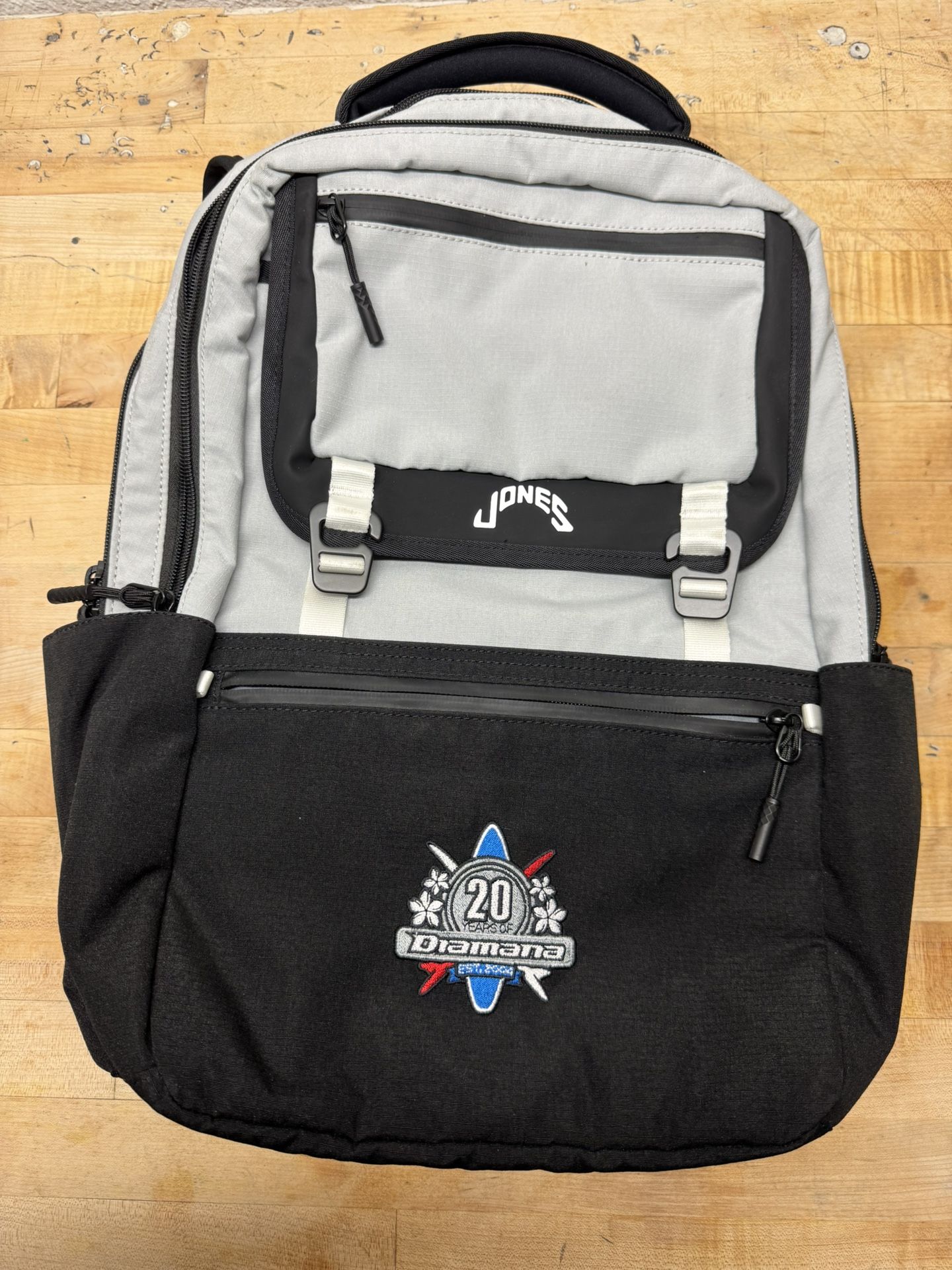 Jones A2 R Golf Backpack