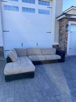 2 Piece Sectional
