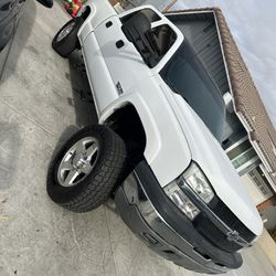 2003 Silverado 1500hd 6.0 With 4L80