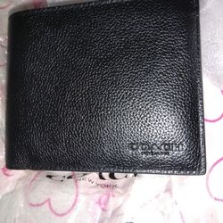 New Coach Wallet 