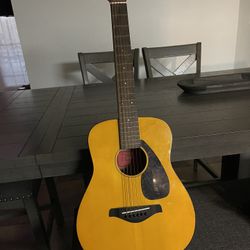 Yamaha Guitar
