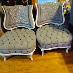 Oversized Vintage Chairs 