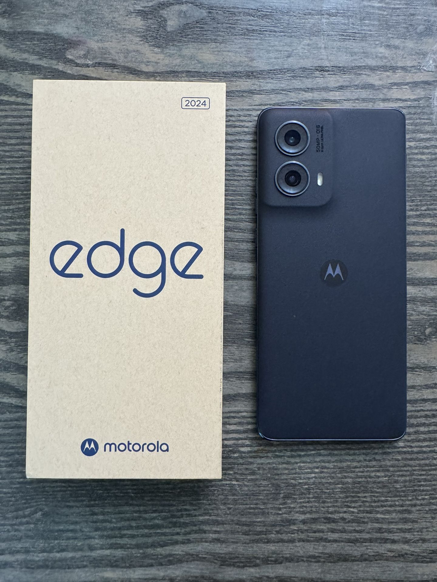Moto Edge 2024