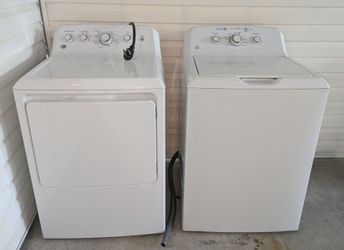 GE Washer and Dryer set