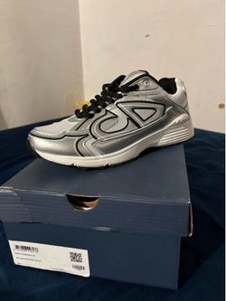 Dior B30