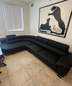 BLACK SECTIONAL 🛋️ Curved Chaise ✅ Adjustable Headrests 🖤