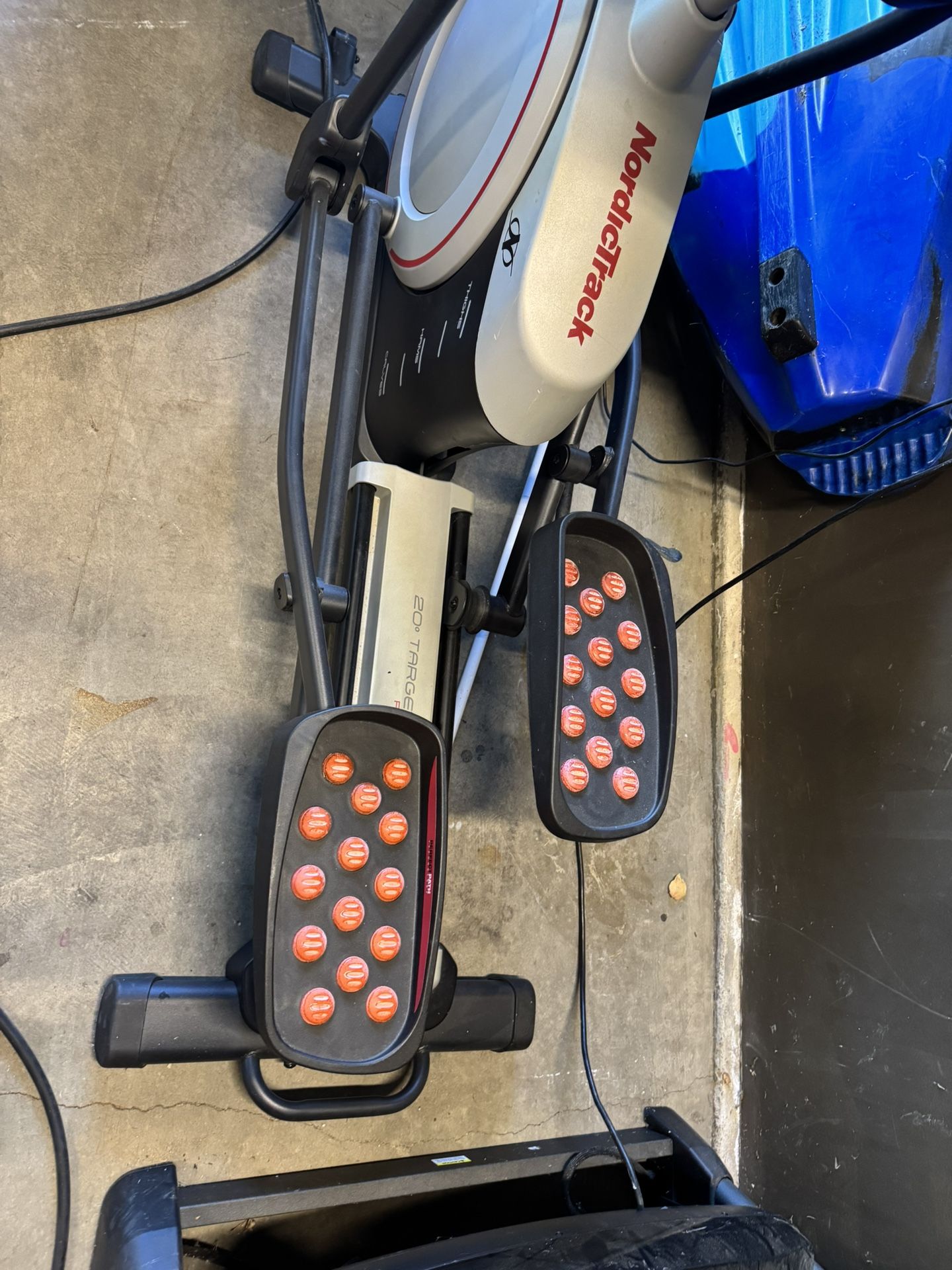 NordicTrack Elite 10.9 Elliptical
