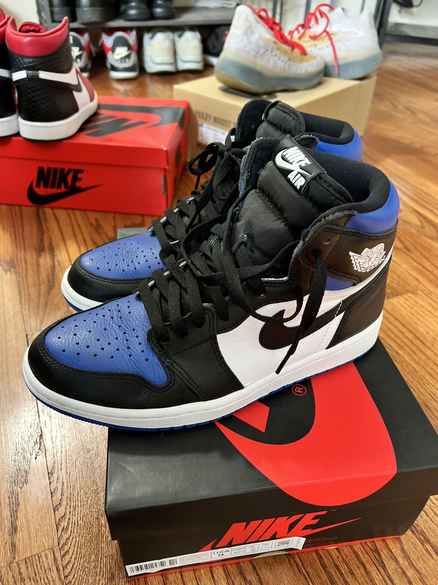 Jordan 1 Royal Toe Sz 9