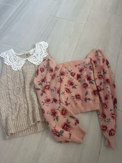 Sweater & Peter Pan collar sleeveless sweater
