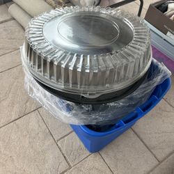 Round Party Platters With Kids