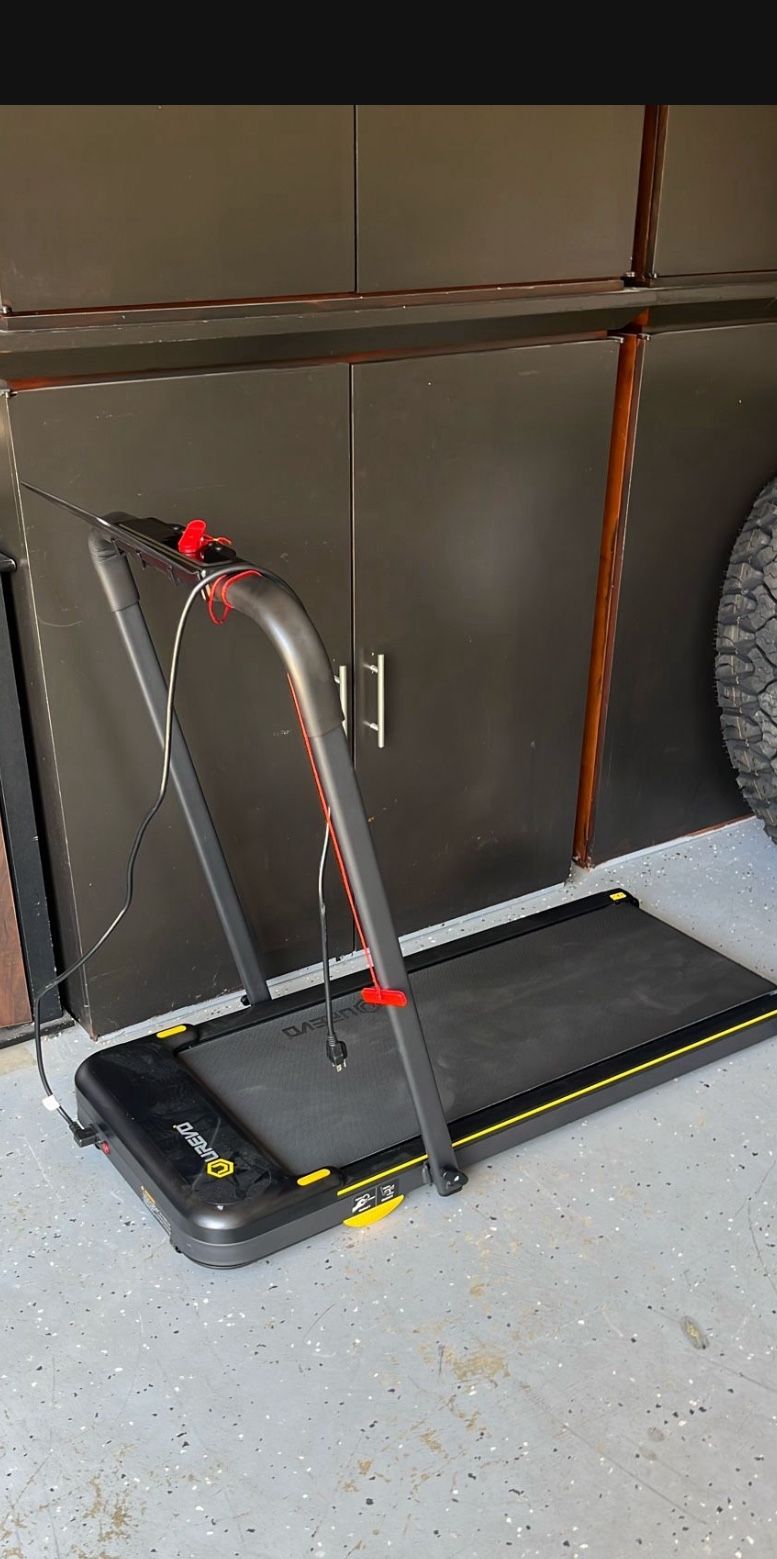 Treadmill For Sale 