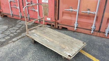 Reversible heavy duty cart