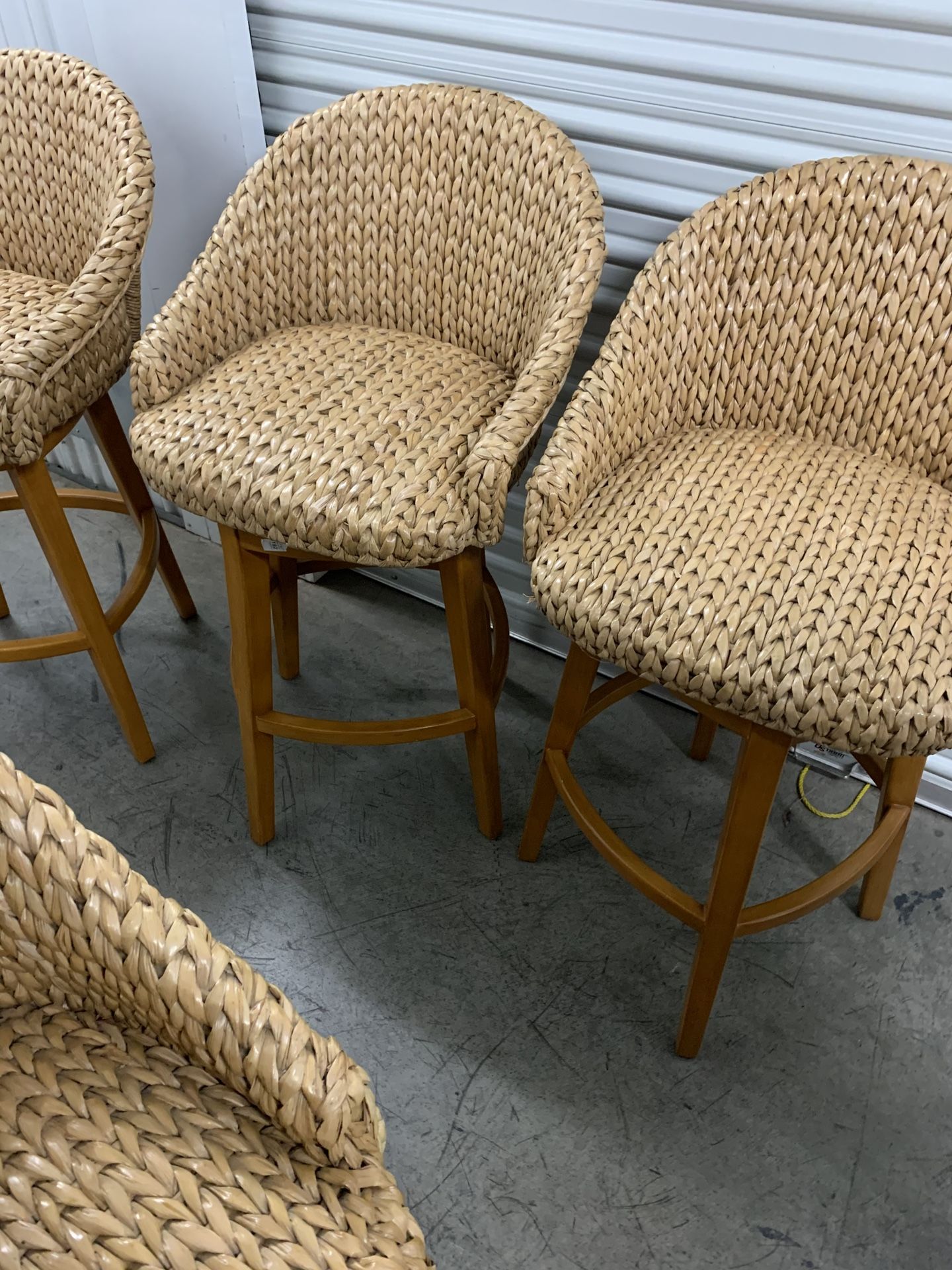 4 Pottery Barn Seagrass Bucket Swivel Counter/Bar Stool Originally 395