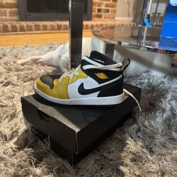 Toddler AJ1 Size 10