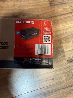 Milwaukee MX Fuel battery forge 12.0
