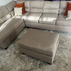 Brand New Sand Color Linen Sectional Sofa Couch +Ottoman (New In Box) 