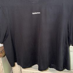Lululemon Black Athletic Peekaboo Shirt