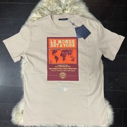 LV T-shirt 