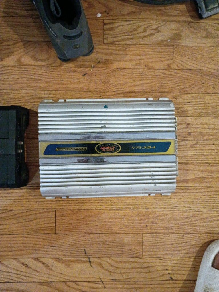 Car Audio Amplifier 2