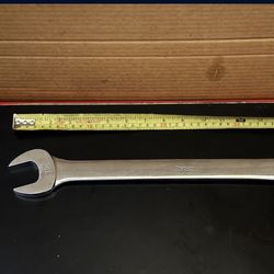 Snap-on Tools 1-1/4" 12-Point SAE Flank Drive®