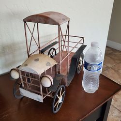 Vintage metal truck( planter)