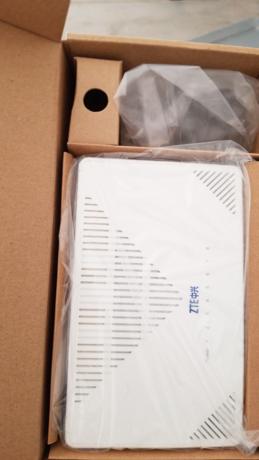 zxr10 1160-8t intelligent ethernet switch