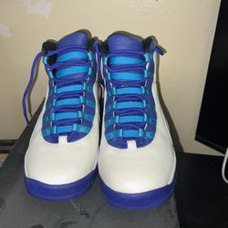 Charlotte 10 size 7y 